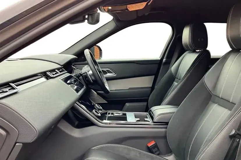 Usado Land Rover Range Rover Velar SE Dynamic 250 HP (183 kW) 2020 Cinzento SUV