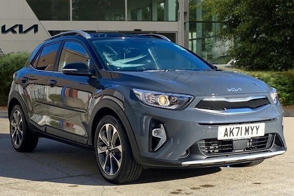 Grey Used 2021 Kia Stonic 4 SUV | £13,995 (Fair price) - Image 1/4