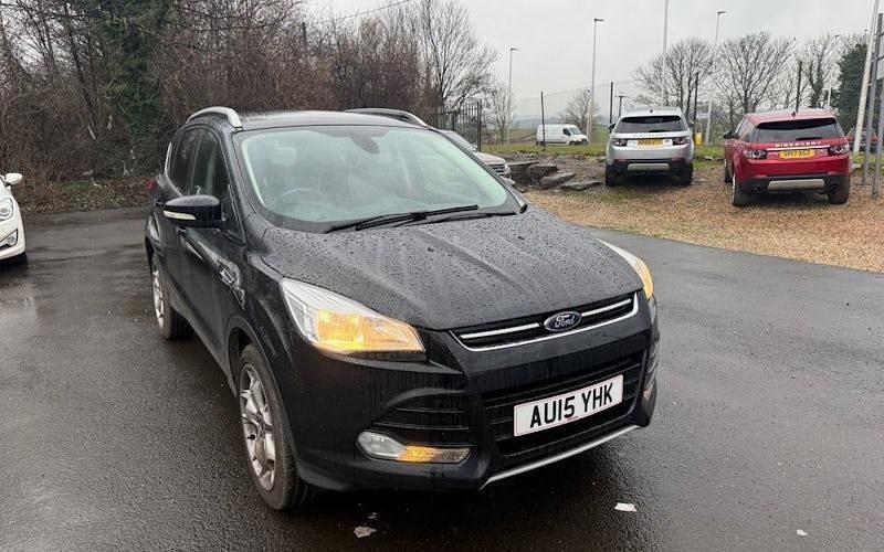 Used Ford Kuga Titanium 180 HP (132 kW) 2015 Black SUV