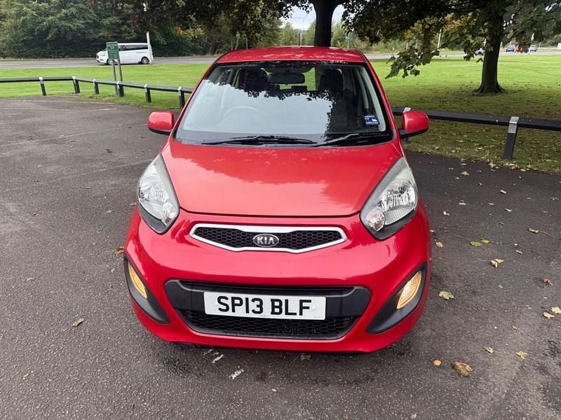 Used Kia Picanto 68 HP (50 kW) 2013 Red Hatchback