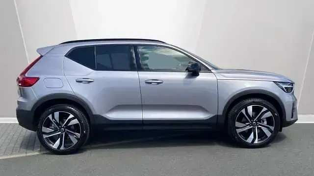 New Volvo XC40 Plus 161 HP (118 kW) 2026 SUV