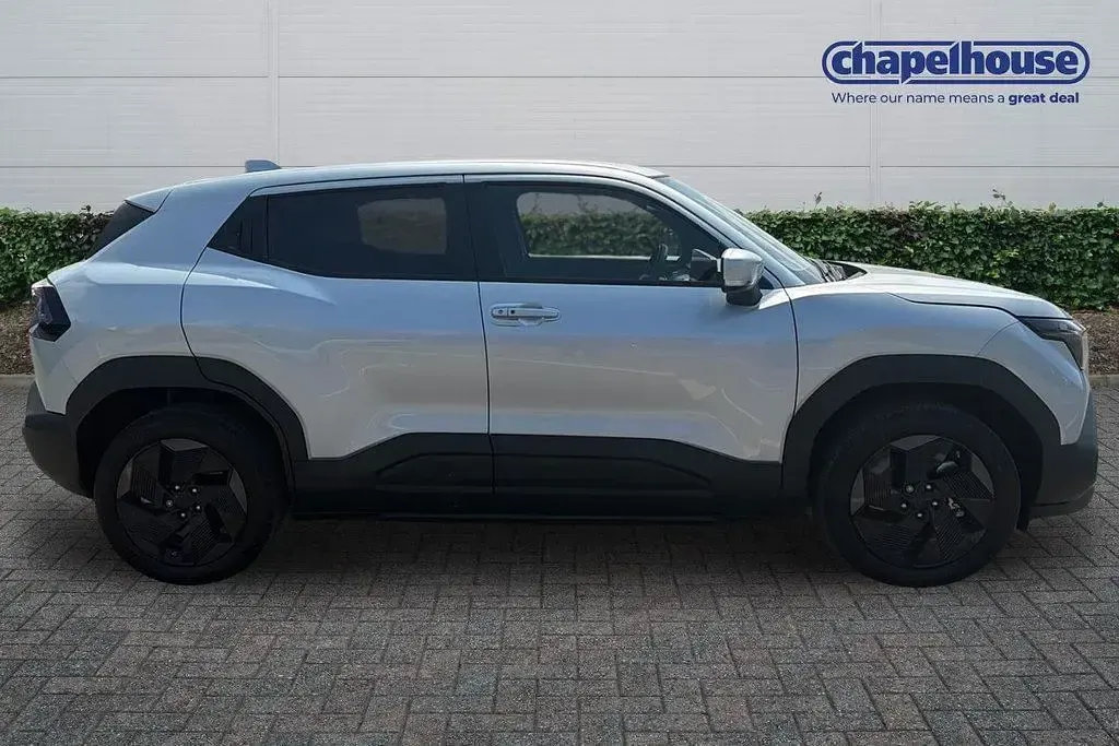 New Suzuki e-Vitara 127 kW (174 HP) 2026 Silver SUV