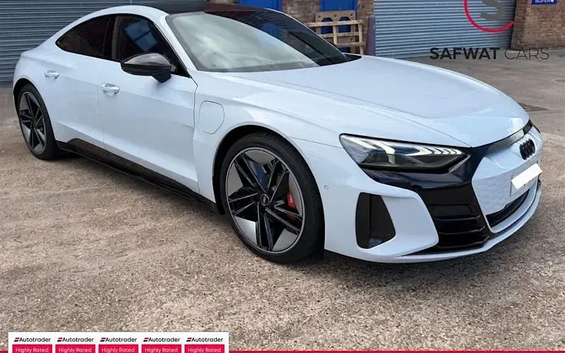Used Audi e-tron GT quattro Design 475 kW (646 HP) 2024 Sedan