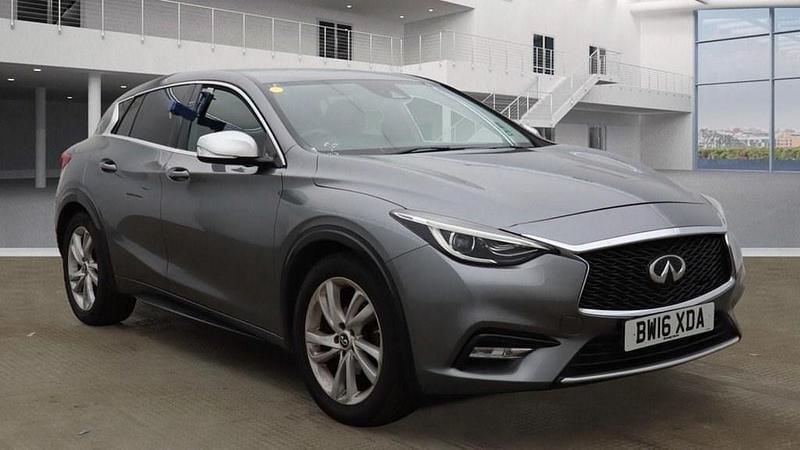 Grey Used 2016 Infiniti Q30 Business Executive Hatchback | £7,999 (Fair price) - Image 1/4
