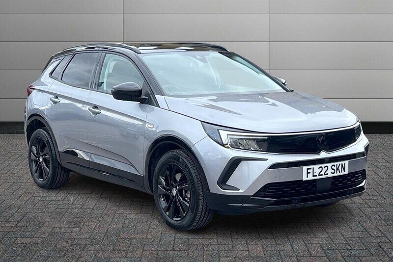 Grey Used 2022 Vauxhall Grandland X SRi SUV | £18,724 (A bit pricey) - Image 1/4