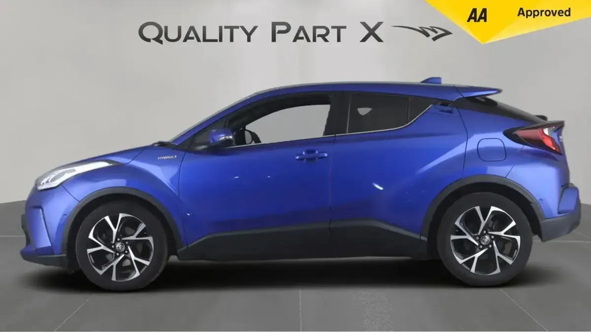 Used Toyota C-HR Design 122 HP (89 kW) 2020 Blue SUV