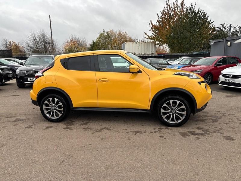Yellow Used 2018 Nissan Juke Tekna SUV | £8,490 (Fair price) - Image 1/4