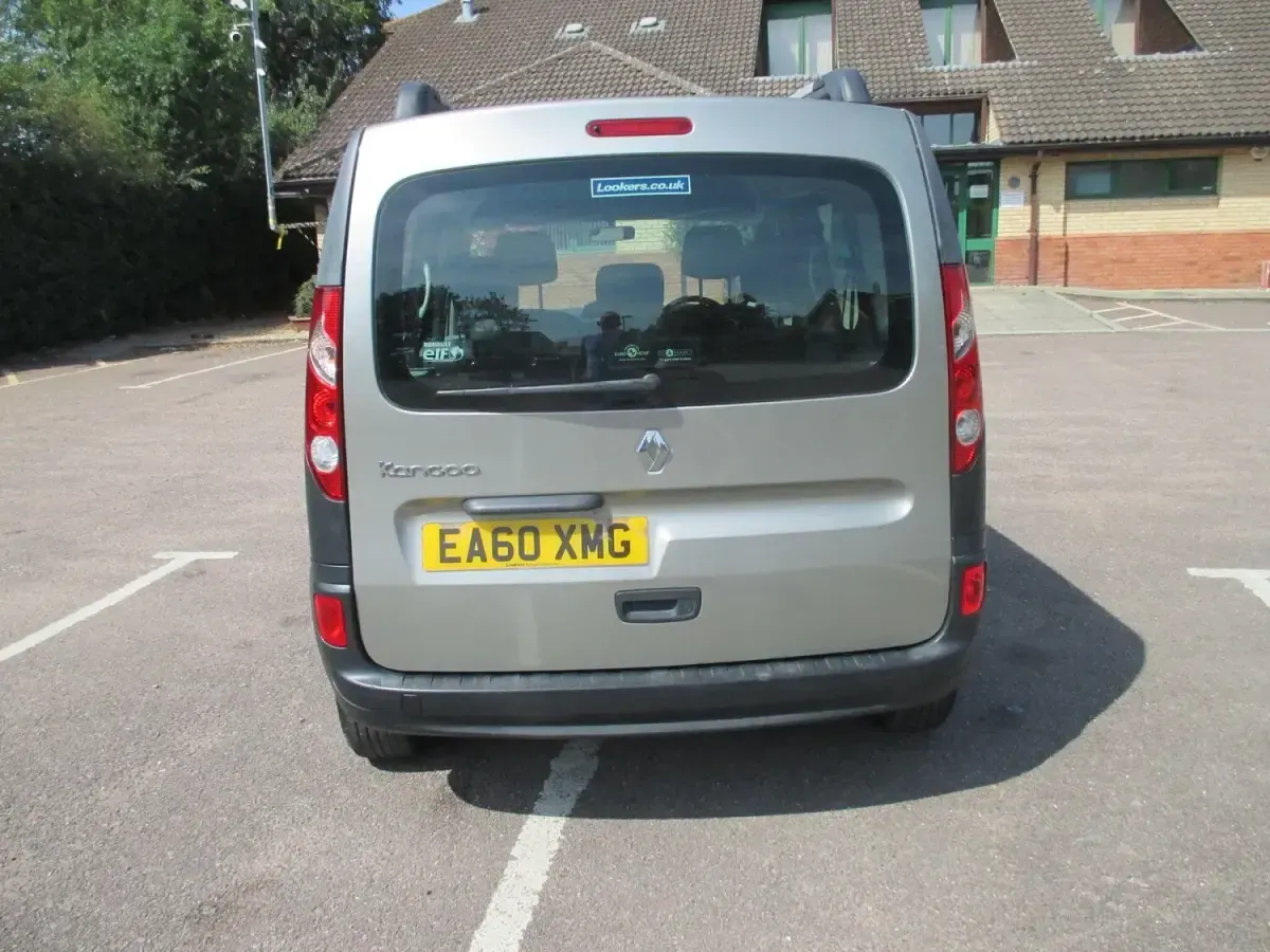Used Renault Kangoo Extreme 2010 Grey MPV