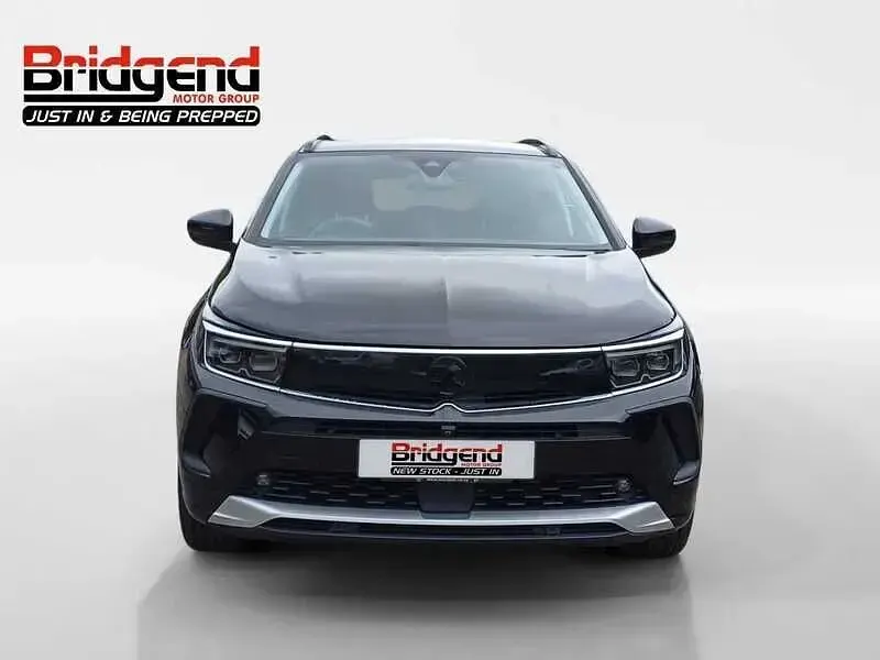 Used Vauxhall Grandland X Ultimate 128 HP (94 kW) 2022 Black SUV