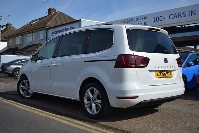 Used Seat Alhambra XCELLENCE 150 HP (110 kW) 2019 White MPV