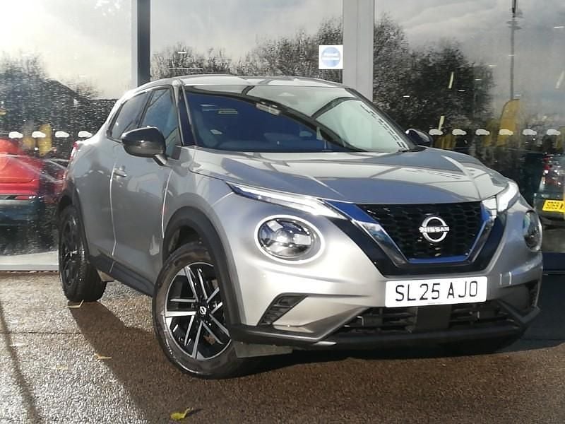 Silver Used 2025 Nissan Juke N-Connecta SUV | £16,998 (A bit pricey) - Image 1/4