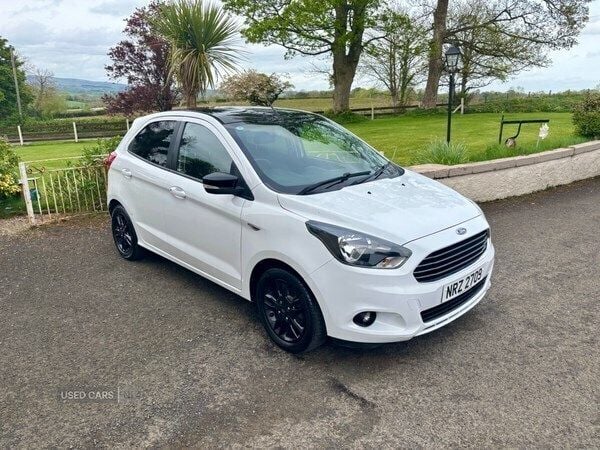 White Used 2017 Ford Ka Zetec Hatchback | £5,995 (Fair price) - Image 1/4