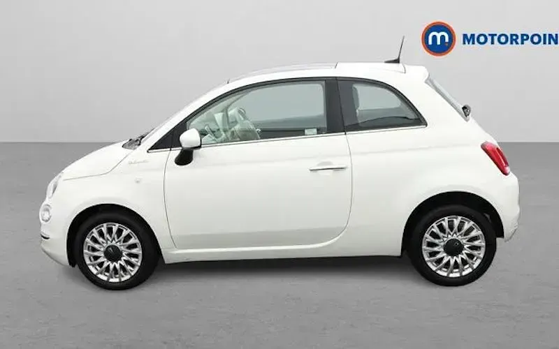 Used Fiat 500 Dolcevita 69 HP (50 kW) 2022 White Hatchback