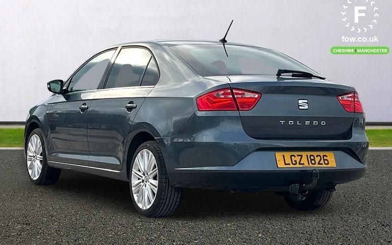 Used Seat Toledo XCELLENCE 110 HP (80 kW) 2018 Grey Hatchback