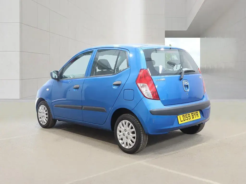 Used Hyundai i10 Classic 77 HP (56 kW) 2009 Blue Hatchback
