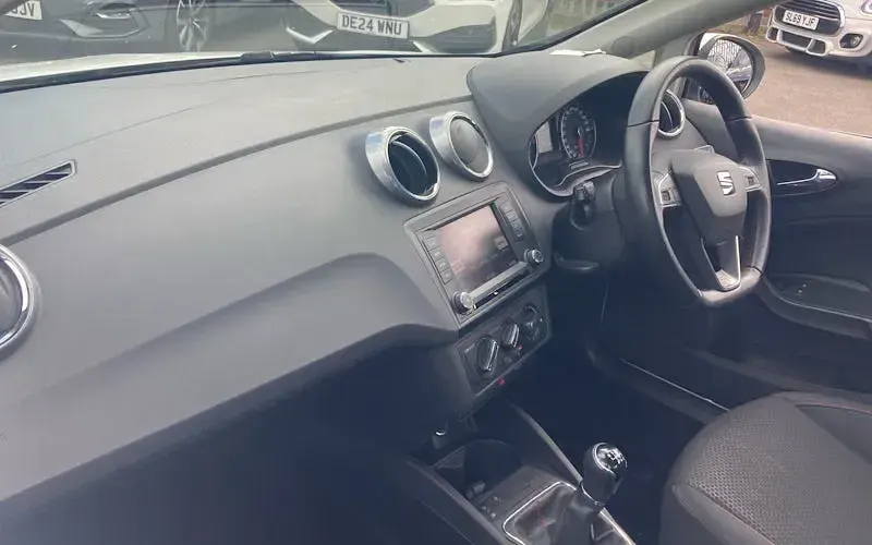 Used Seat Ibiza FR 110 HP (80 kW) 2017 White Hatchback