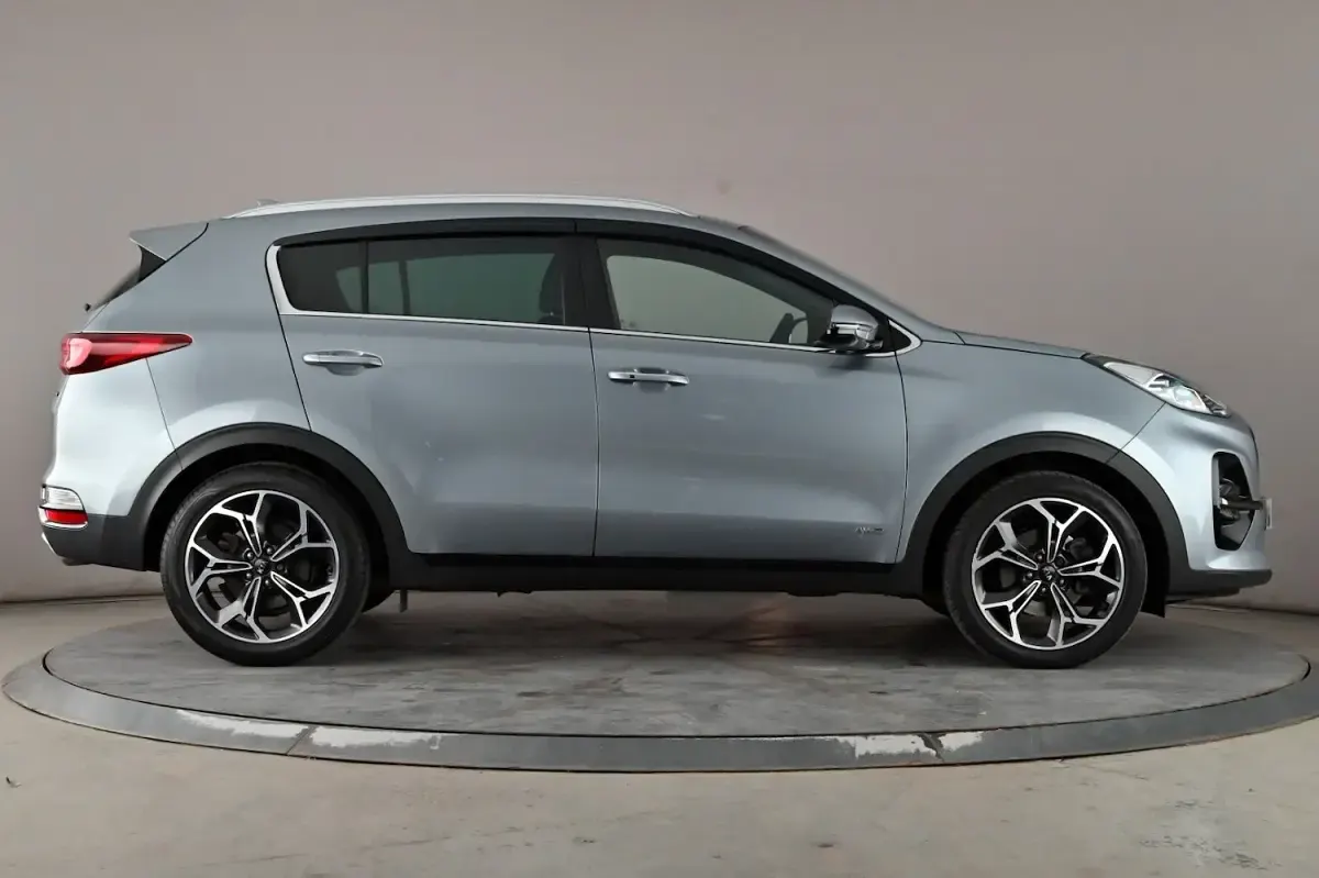 Used Kia Sportage GT-Line 174 HP (127 kW) 2021 Silver SUV