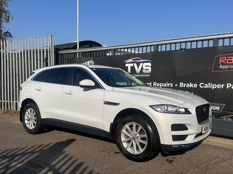 White Used 2016 Jaguar F-Pace Prestige SUV | £9,995 (A bit pricey) - Image 1/4