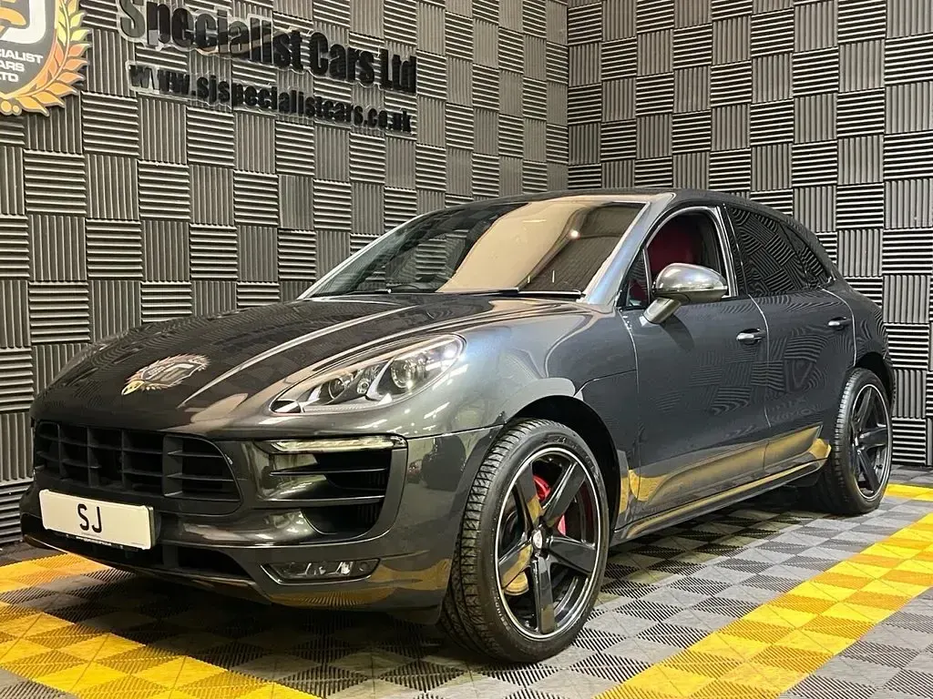 Used Porsche Macan 360 HP (264 kW) 2017 Grey SUV