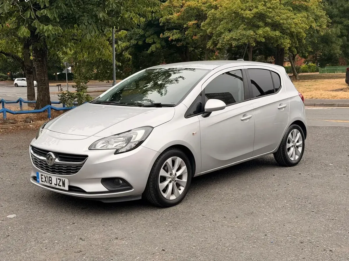 Used Vauxhall Corsa 90 HP (66 kW) 2018 Silver Hatchback