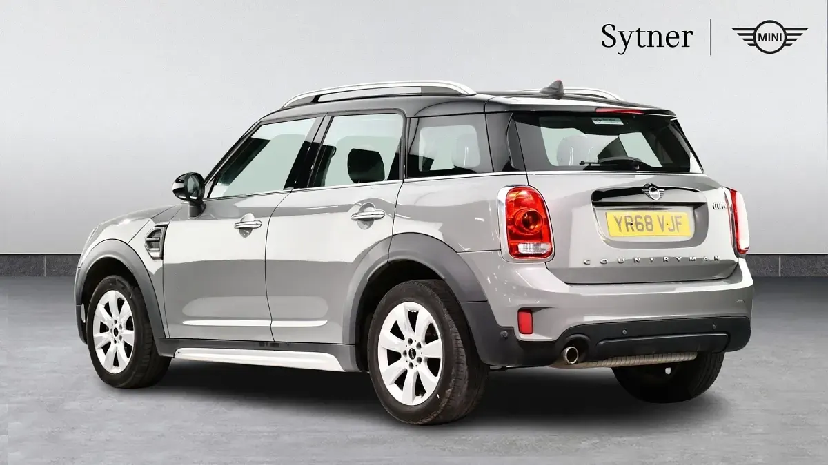 Used Mini Cooper Countryman 134 HP (98 kW) 2018 Grey SUV
