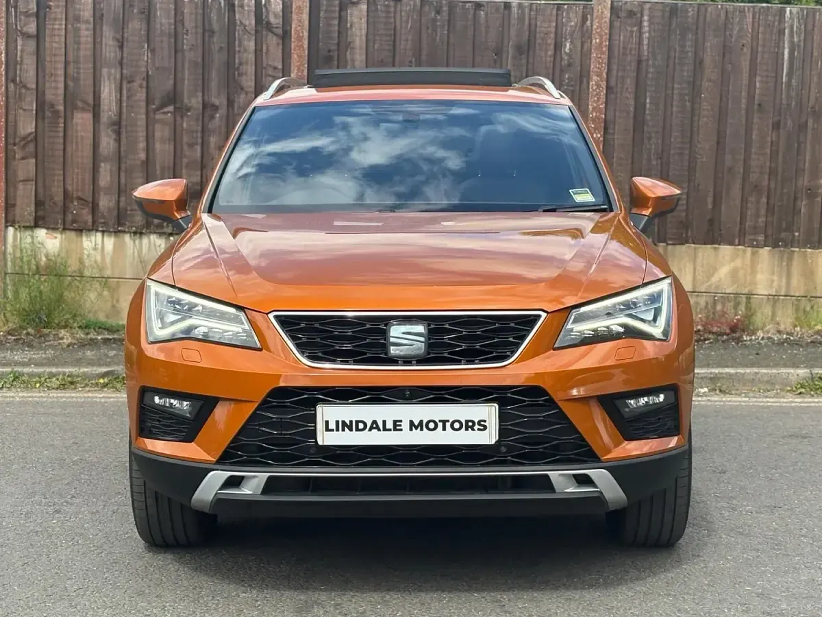 Used Seat Ateca XCELLENCE 190 HP (139 kW) 2017 Orange SUV