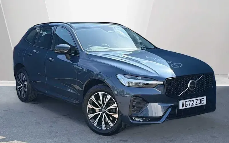 Usado Volvo XC60 Plus 197 HP (144 kW) 2023 SUV