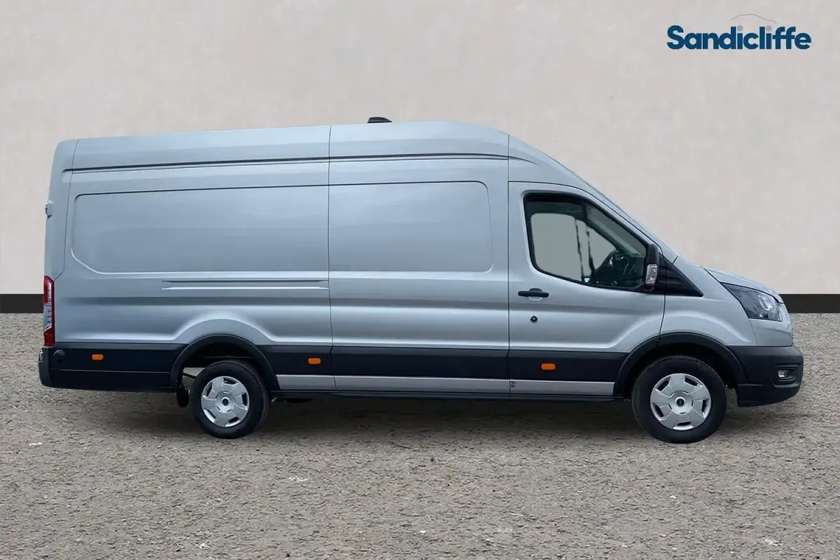 Used Ford Transit Trend 131 HP (96 kW) 2025 Moondust silver Van