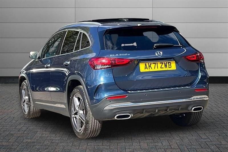 Used Mercedes GLA250 Premium Plus 218 HP (160 kW) 2021 Denim blue SUV