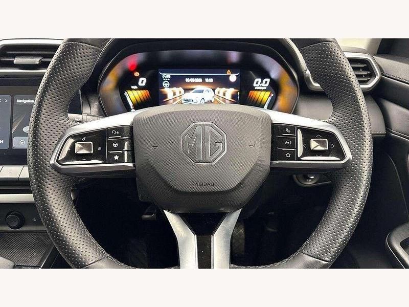 Usado MG ZS Trophy 196 HP (144 kW) 2025 Azul SUV