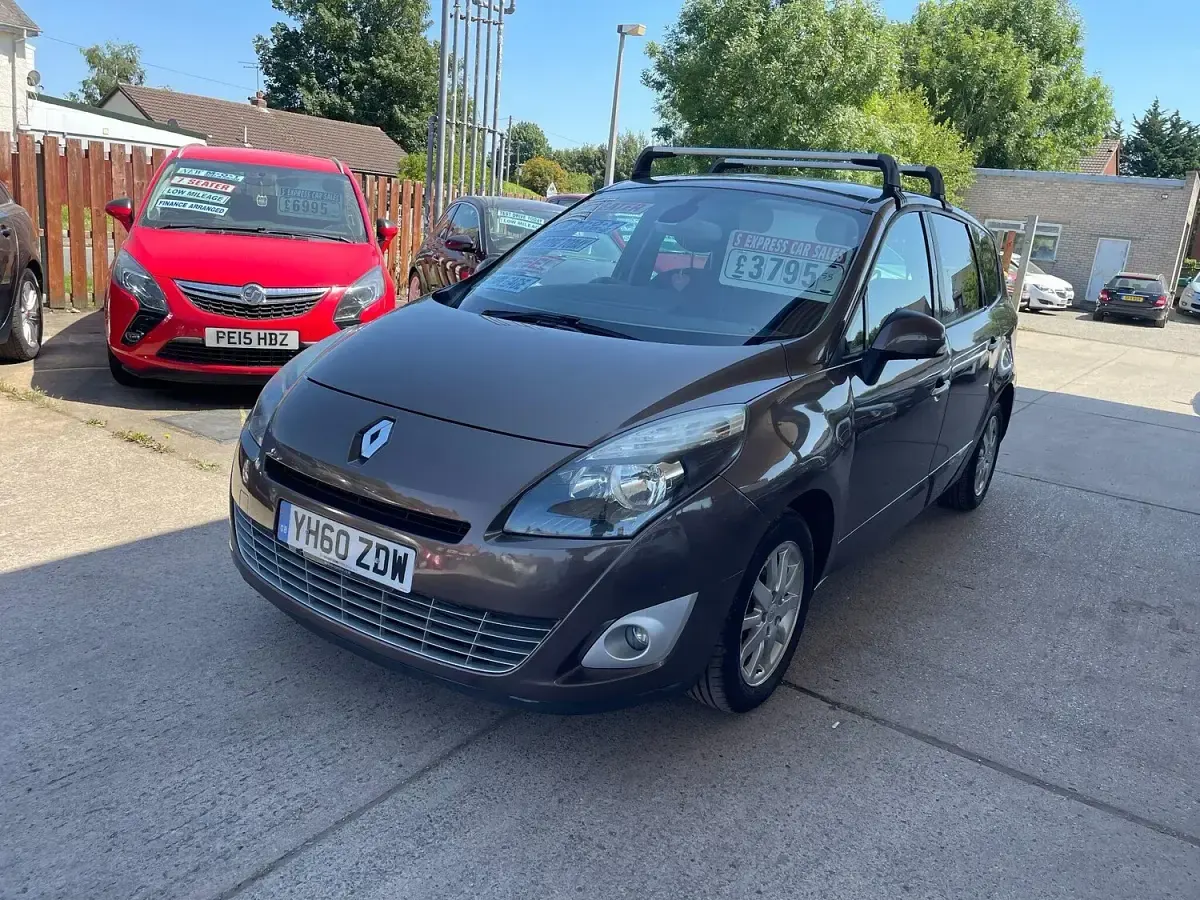 Used Renault Grand Scénic Privilege 2010 Bronze MPV
