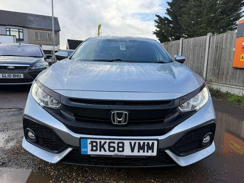 Used Honda Civic SR 126 HP (92 kW) 2018 Silver Hatchback