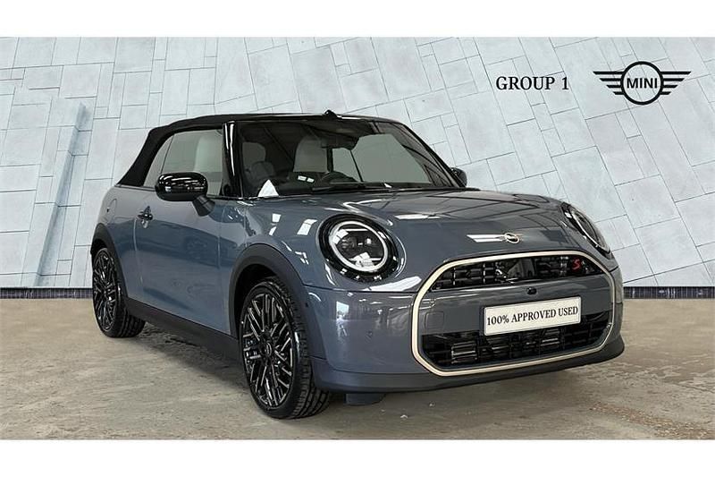 Grey New 2025 Mini Cooper Cabriolet Exclusive Cabriolet | £34,295 (Fair price) - Image 1/4