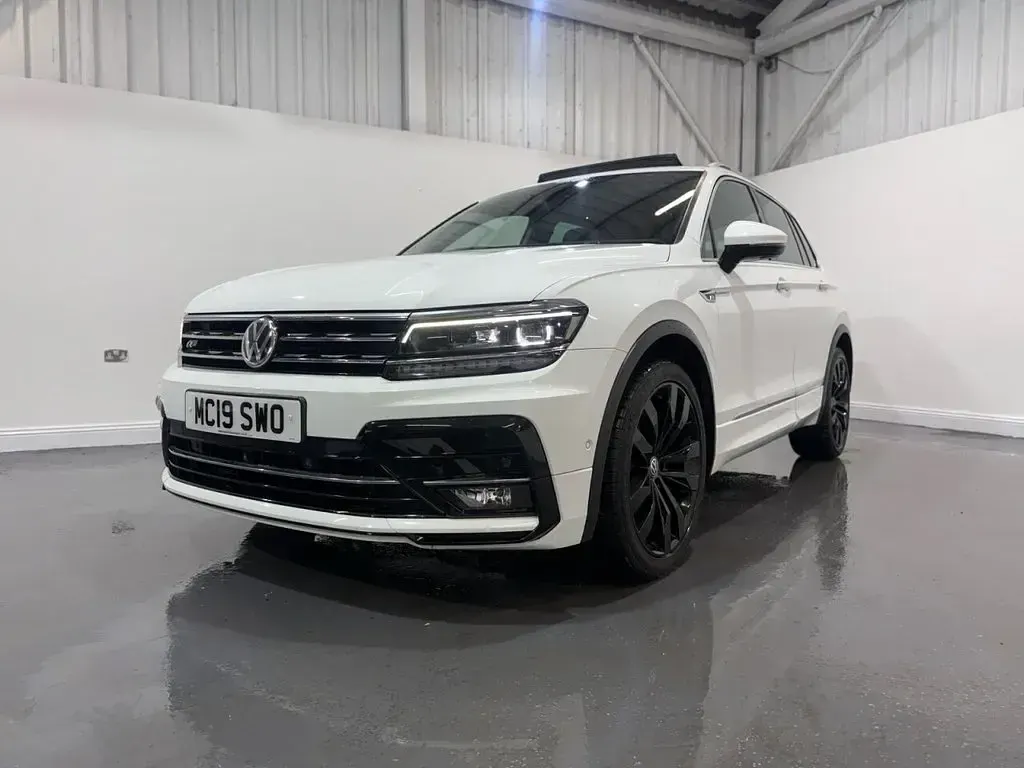 Used VW Tiguan R-line 150 HP (110 kW) 2019 White SUV