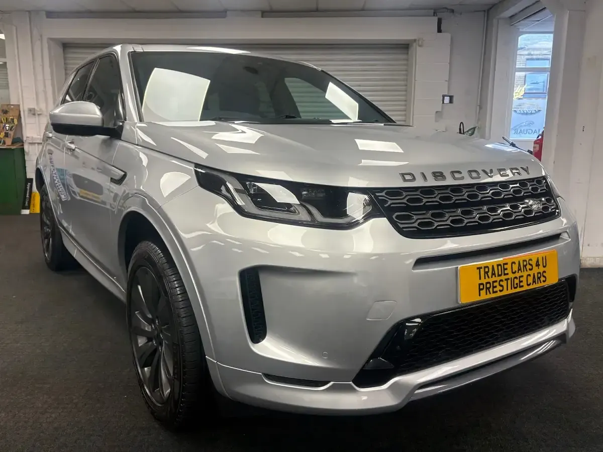 Used Land Rover Discovery Sport SE Dynamic 180 HP (132 kW) 2020 Silver SUV