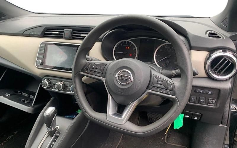 Second-hand Nissan Micra Acenta 92 CP (67 kW) 2021 Negru Hatchback