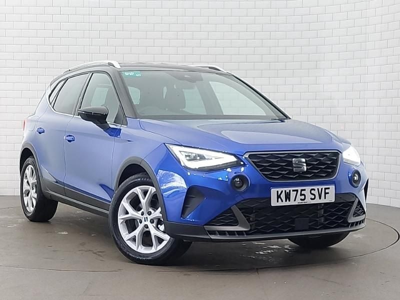 New Seat Arona FR 115 HP (84 kW) 2025 Blue SUV