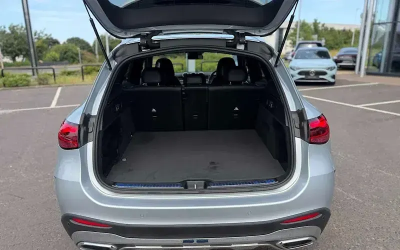 Used Mercedes GLC300 AMG line 269 HP (197 kW) 2026 Silver SUV