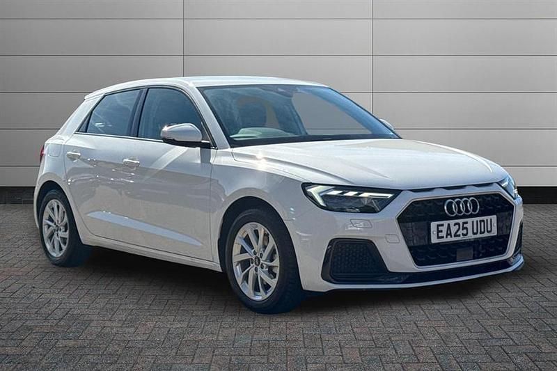 Used Audi A1 Sport 116 HP (85 kW) 2025 White SUV