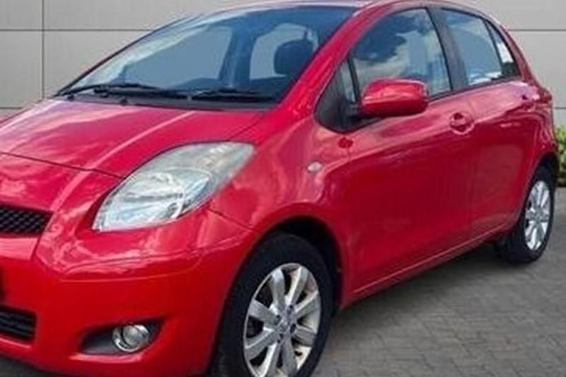 Red Used 2009 Toyota Yaris Hatchback | £2,795 (Good price) - Image 1/1