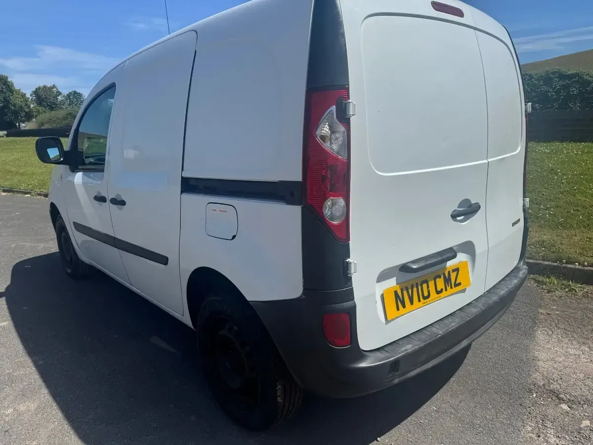 Used Renault Kangoo 2010 White Van