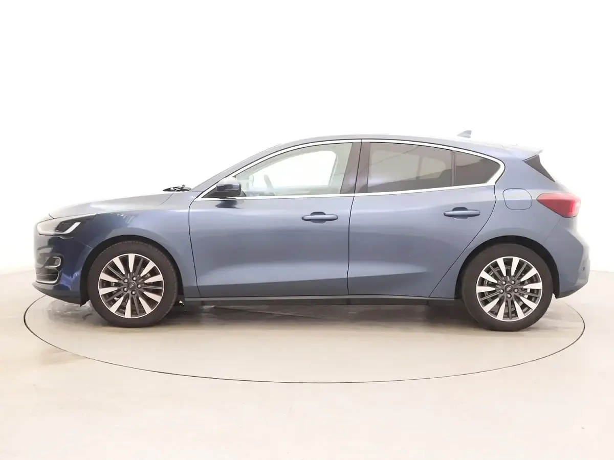 Used Ford Focus Titanium 2023 Blue Hatchback