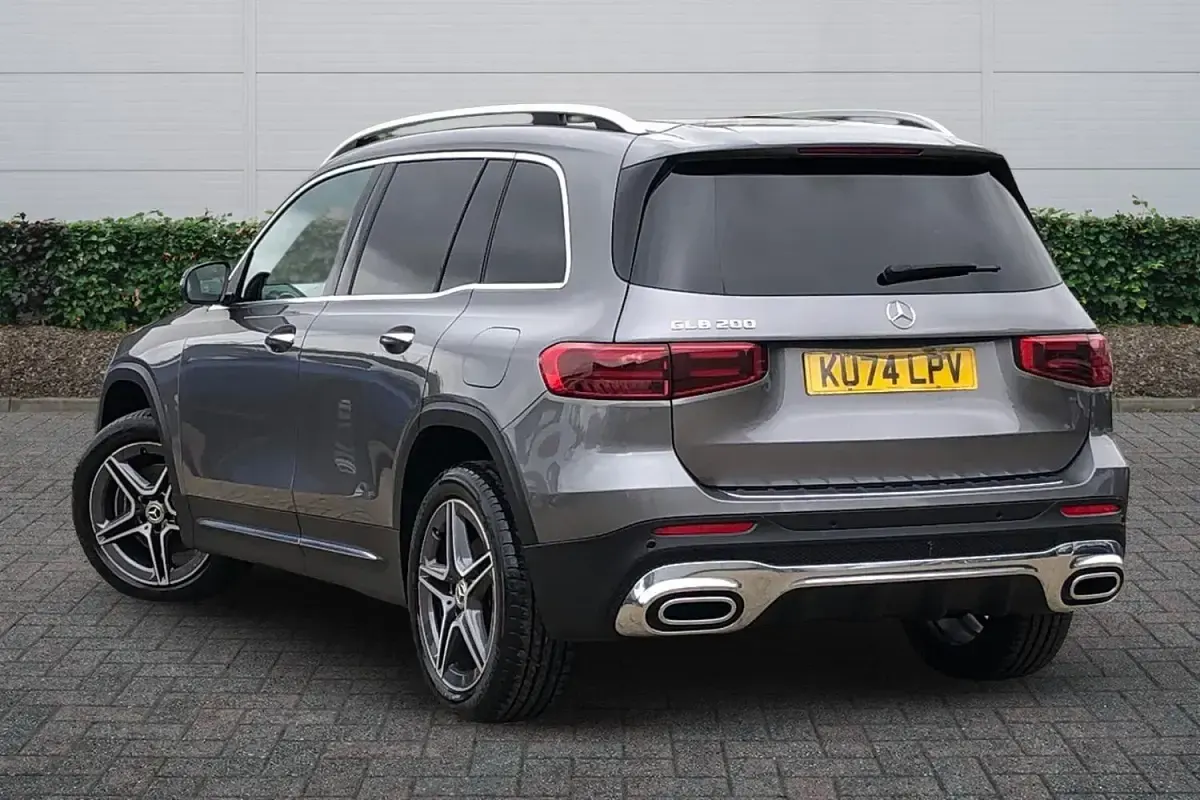 Used Mercedes GLB200 Executive 163 HP (119 kW) 2025 Grey SUV