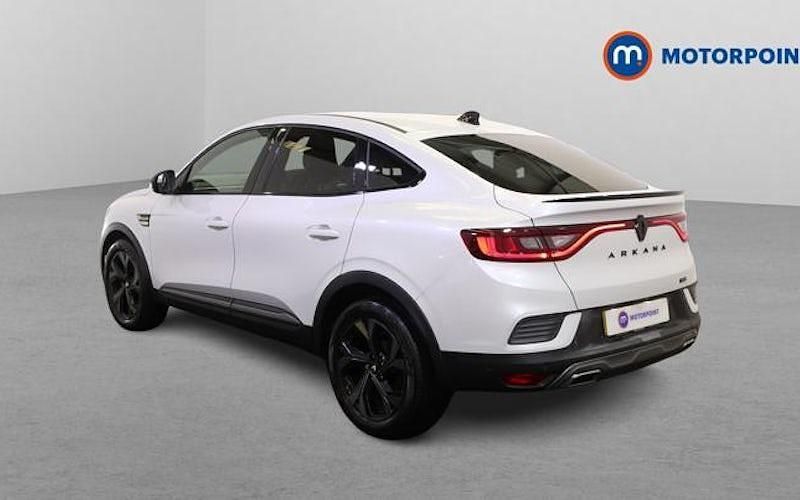 Used Renault Arkana Engineered 143 HP (105 kW) 2023 White SUV