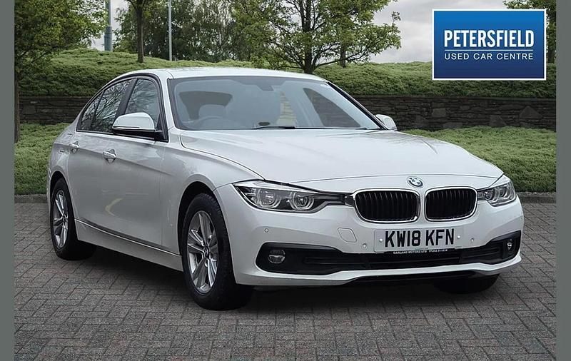 Used BMW 320 Efficient Dynamics 161 HP (118 kW) 2018 White Sedan