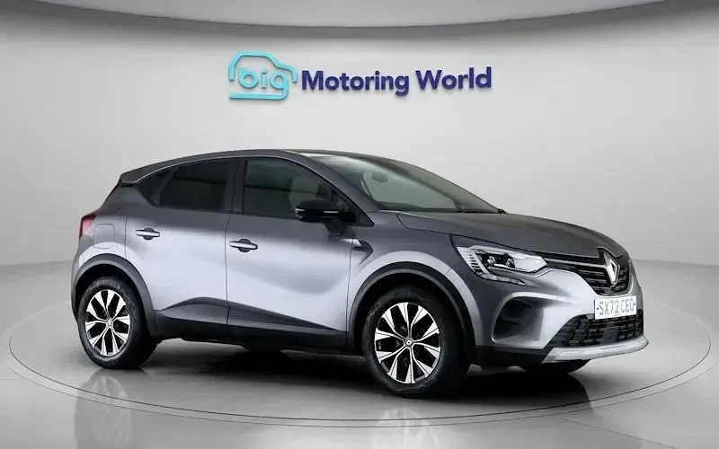 Used Renault Captur Evolution 143 HP (105 kW) 2023 Grey SUV