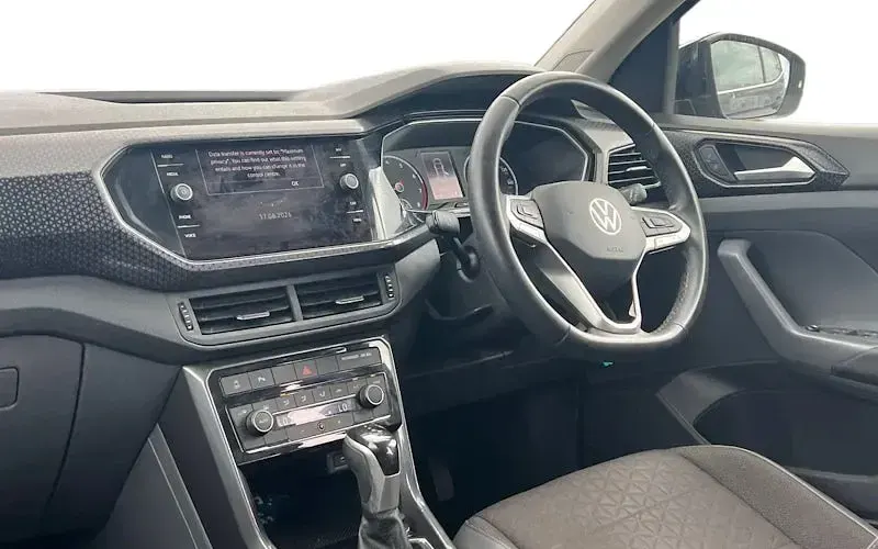 Used VW T-Cross SEL 110 HP (80 kW) 2021 Black SUV