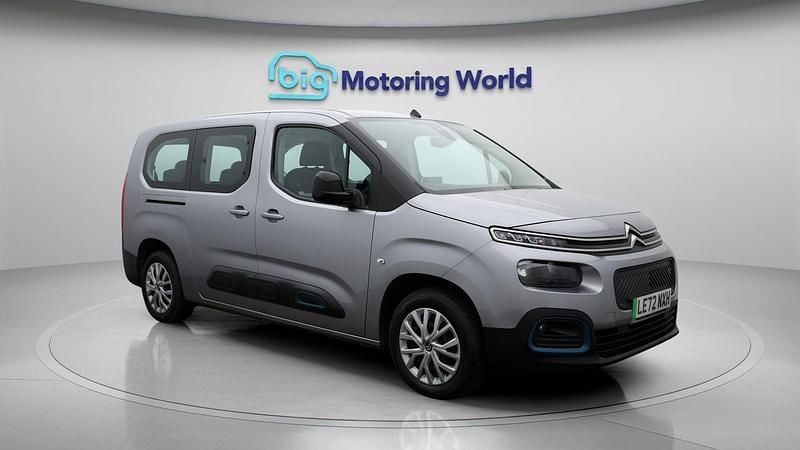 Used Citroën e-Berlingo Feel 100 kW (136 HP) 2023 Grey MPV