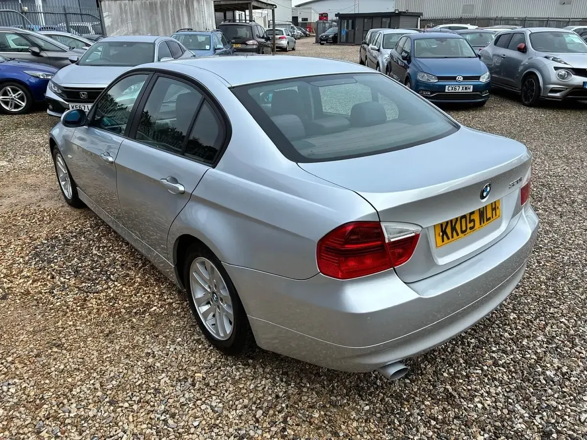 Used BMW 320 2005 Silver Sedan