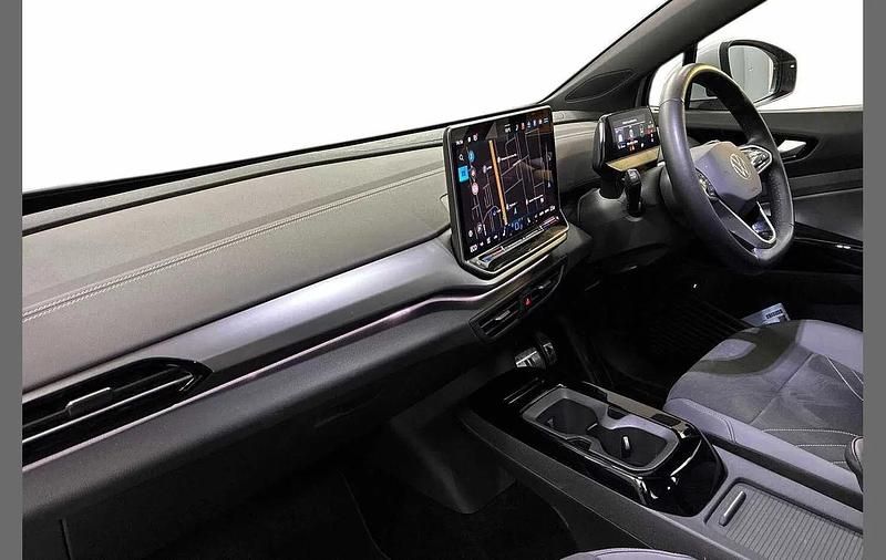 Used VW ID.4 Pro 206 kW (281 HP) 2025 White SUV